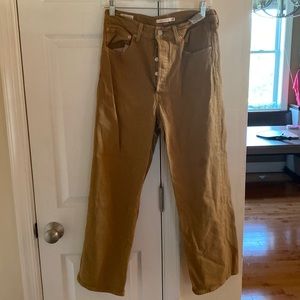 Levi’s jeans ribcage straight